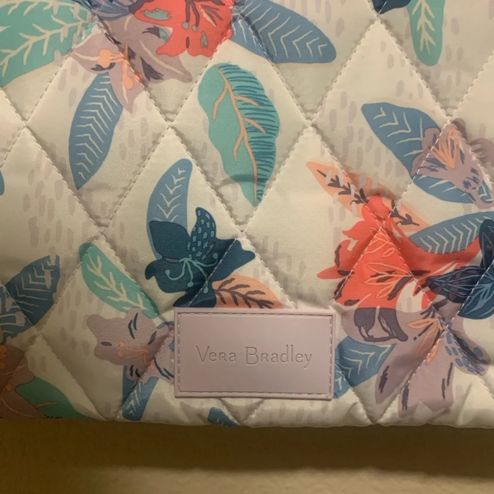 LMT: Vera Bradley Quilted Workstation Bag with Floral Pattern - Blue and Coral
